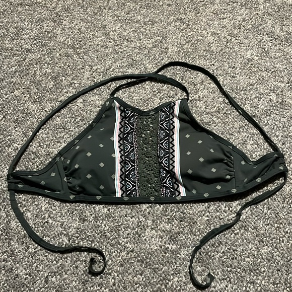 Ardene swim top size XS - Picture 1 of 3
